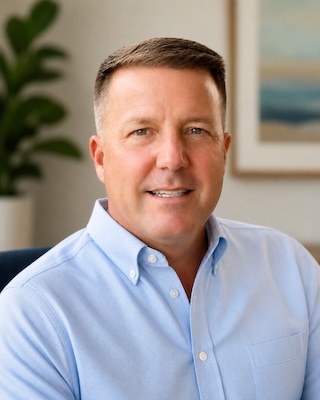 Psychologist in California accepting Medicare and Aetna insurance.